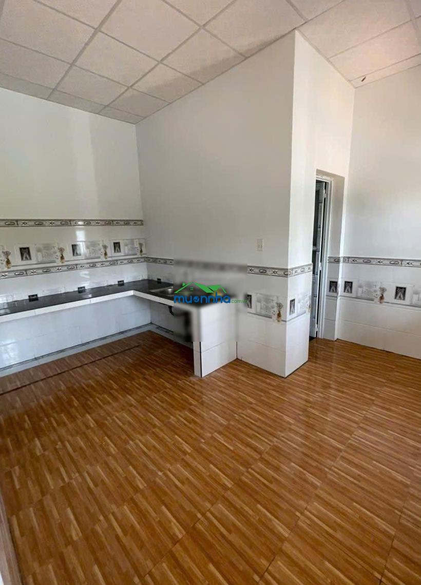 Bán nhà vườn xã phước thạnh, diện tích 18x56m=1000m2, một sẹc đường quốc lộ 22, giá chỉ có 2,7 tỷ - 2