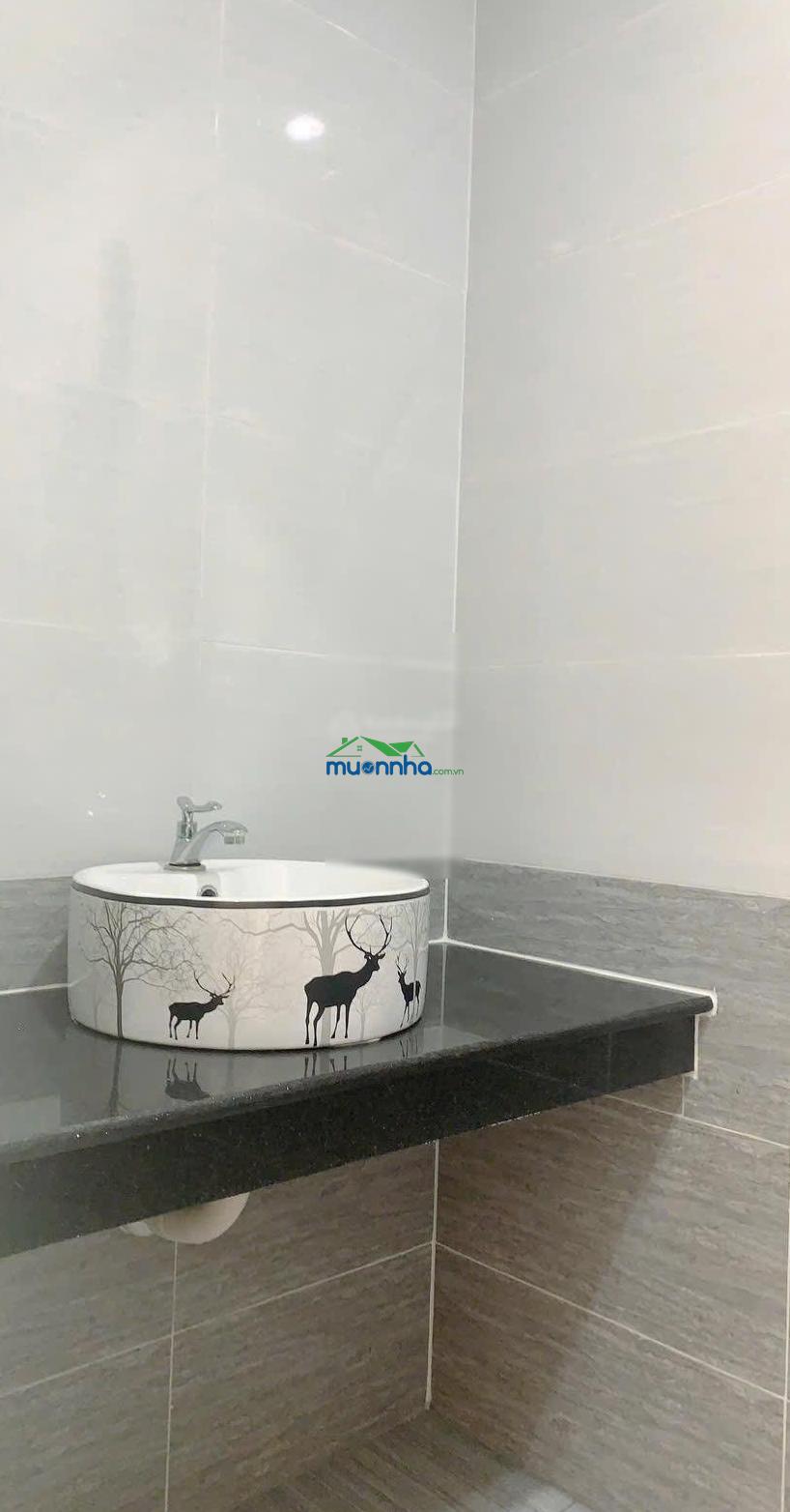 7.5tr/tháng. nhà lầu chánh mỹ, thủ dầu một, 2pn. full nội thất. mới, sạch.