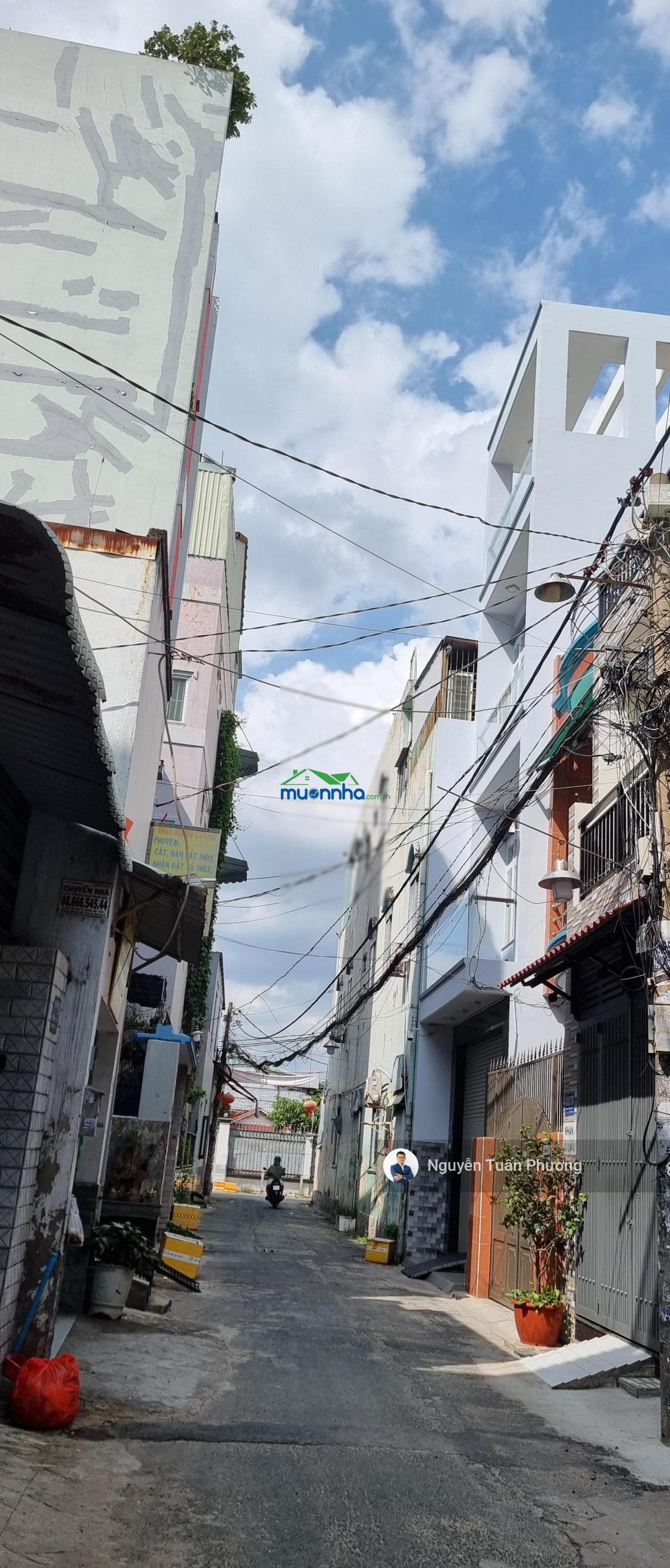 Bán nhà hxh thông phạm văn bạch, 112m2 chỉ 10.5 tỷ - 5.7*20m - nằm ngay trạm metro 2 trường chinh - 2