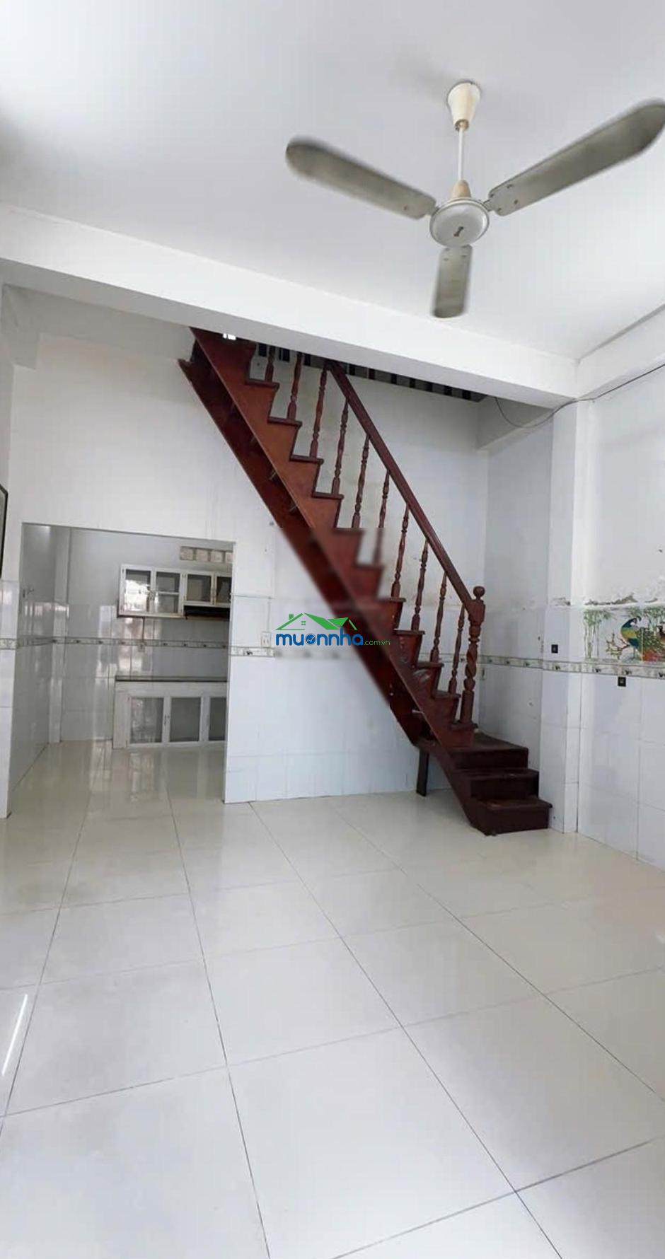 Nhà 3 tầng hxh kia - hẻm thông bùi minh trực - ngang bề thế 7,5m - kdc hiện hữu - nhỉnh 5 tỷ - 2