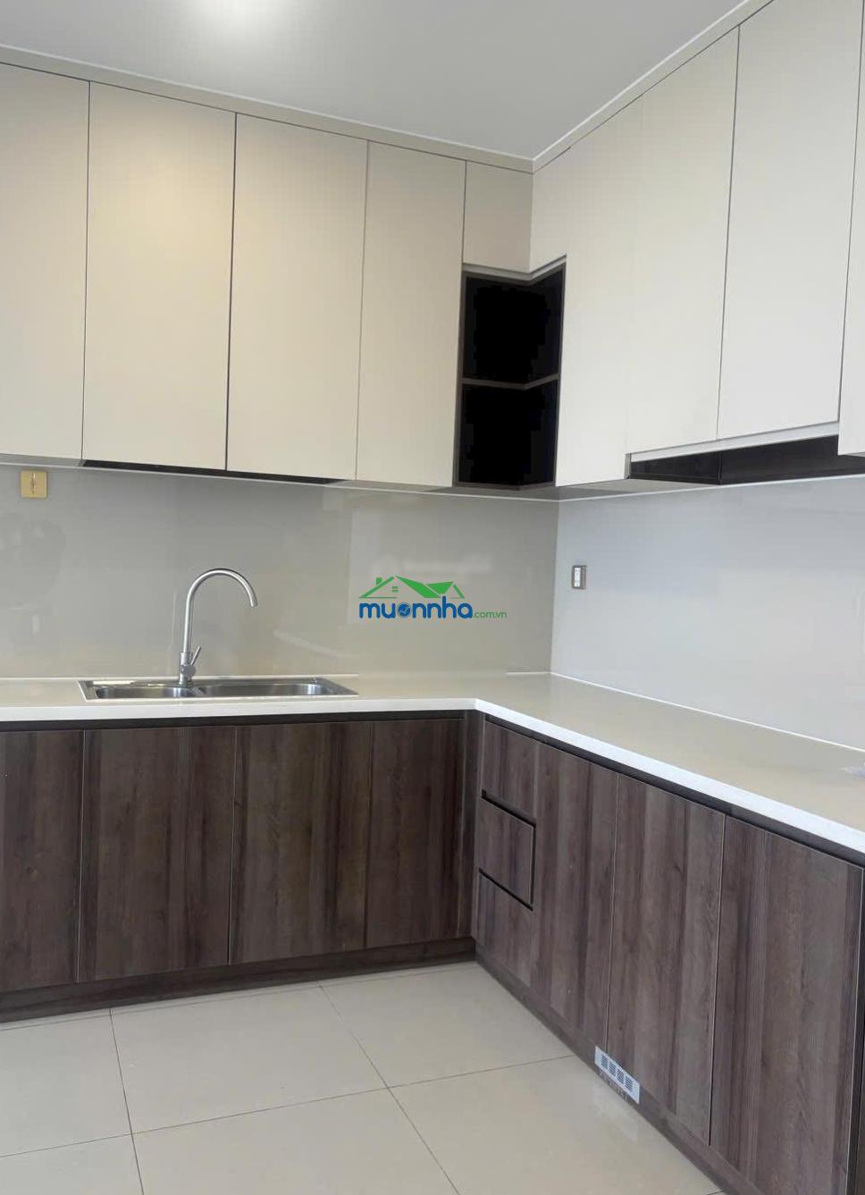 Q7 boulevard 2pn-2wc(69m) căn góc view sông giá bán chỉ 3.850 tỷ.