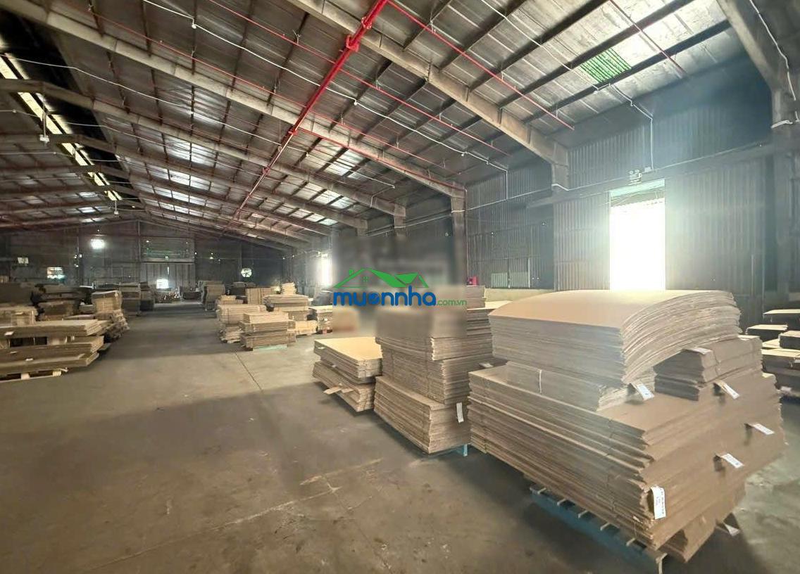 Cho thuê kho 2.600m2 tp. thủ dầu một, bình dương vị trí: gần kcn sóng thần 3 tp. thủ dầu một - 2