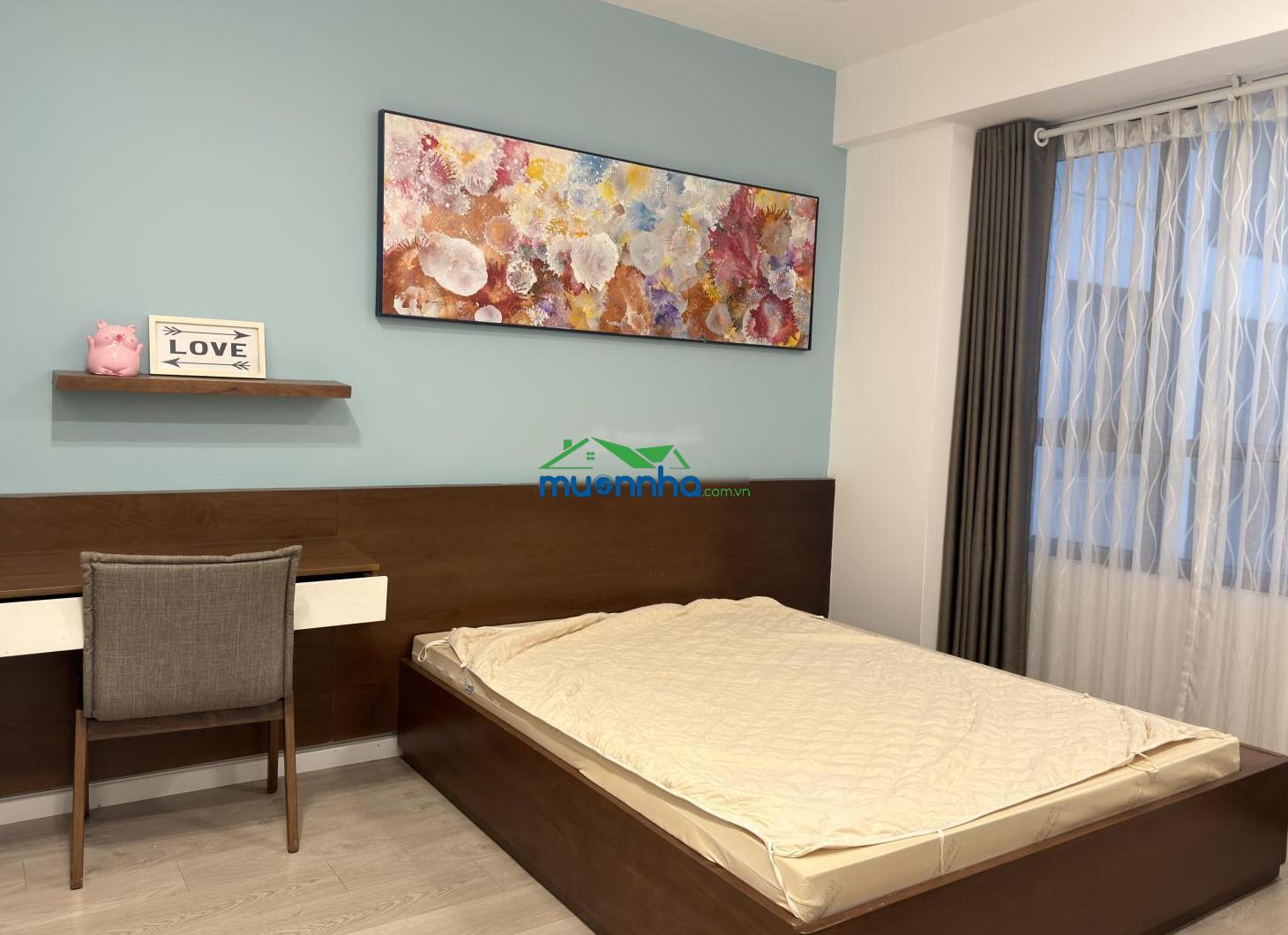 Chính chủ cần bán hộ cc the gold view, bán 6 tỷ 850, 70m2, 2pn, 1wc. sắp làm sổ hồng