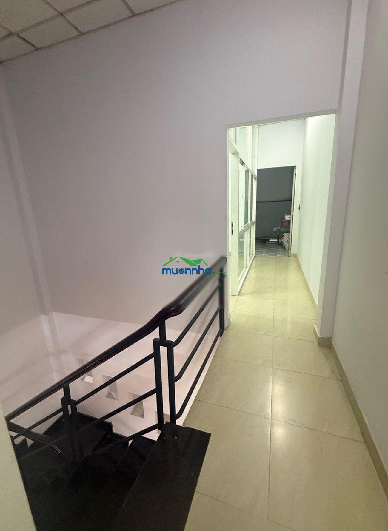 Có pn trệt cho người lớn tuổi hoặc mẹ bầu. nhà gần chợ thạch đà, 2 tầng 3 pn - 2