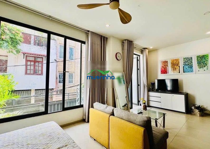 Chính chủ bán gấp căn nhà đường trần văn sắc, thảo điền, quận 2 121,6m2 (7,6m x 16m)