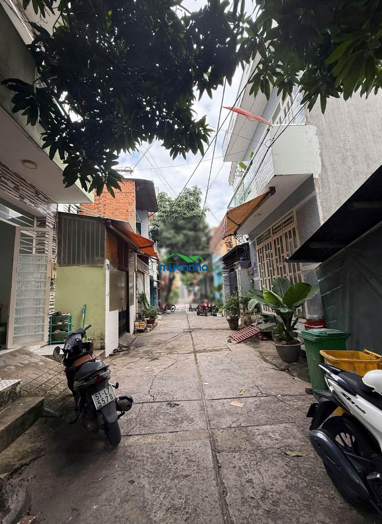 Bán gấp nhà hxh hương lộ 2 - 4.2x13 - 55m² - khu an ninh dân trí cao