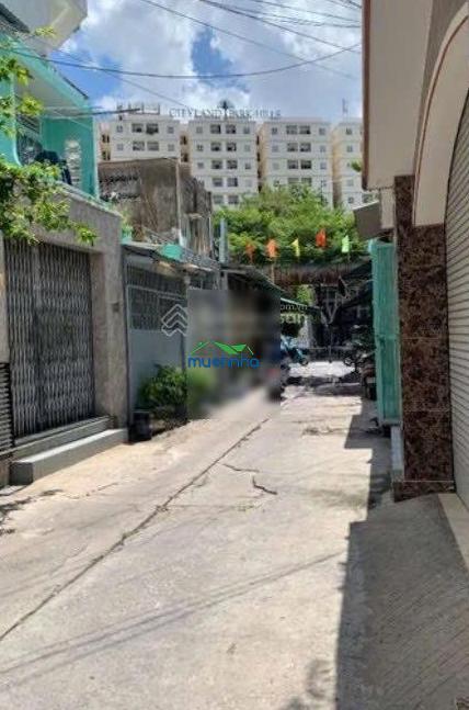 3.95 tỷ hxh full nội thất vô ở ngày dtsd 77m2 cn 40m2) p7 gv btct 3 tầng 2pn 3wc sân thượng 2 emart - 3