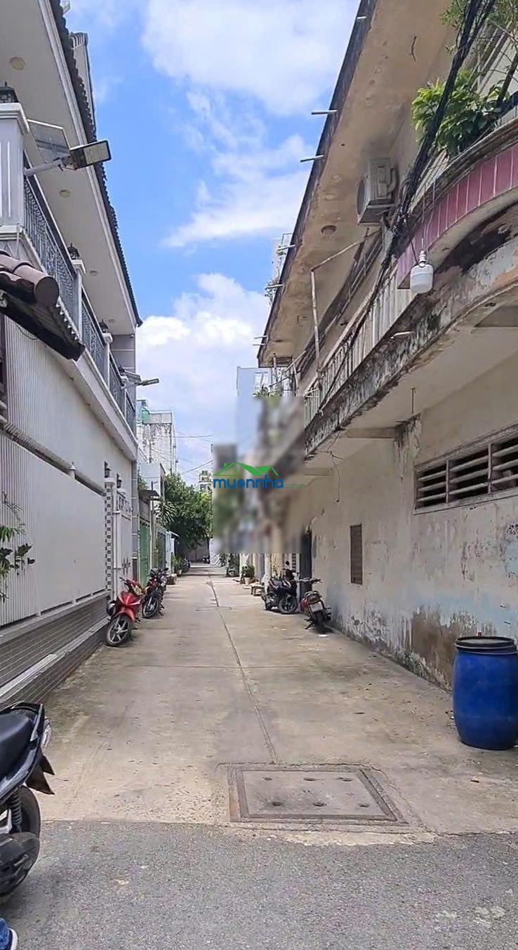 Nhà đẹp ngay aeon tân phú 5x9.5m 2 tầng tân kỳ tân quý chủ 4.5 tỷ