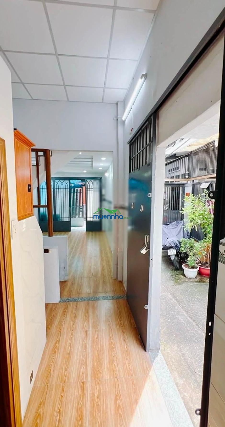 Khánh hội q4 - sát mặt tiền - 45m² - hẻm 4m - 2 tầng - chỉ 4 tỷ nhỉnh - 4