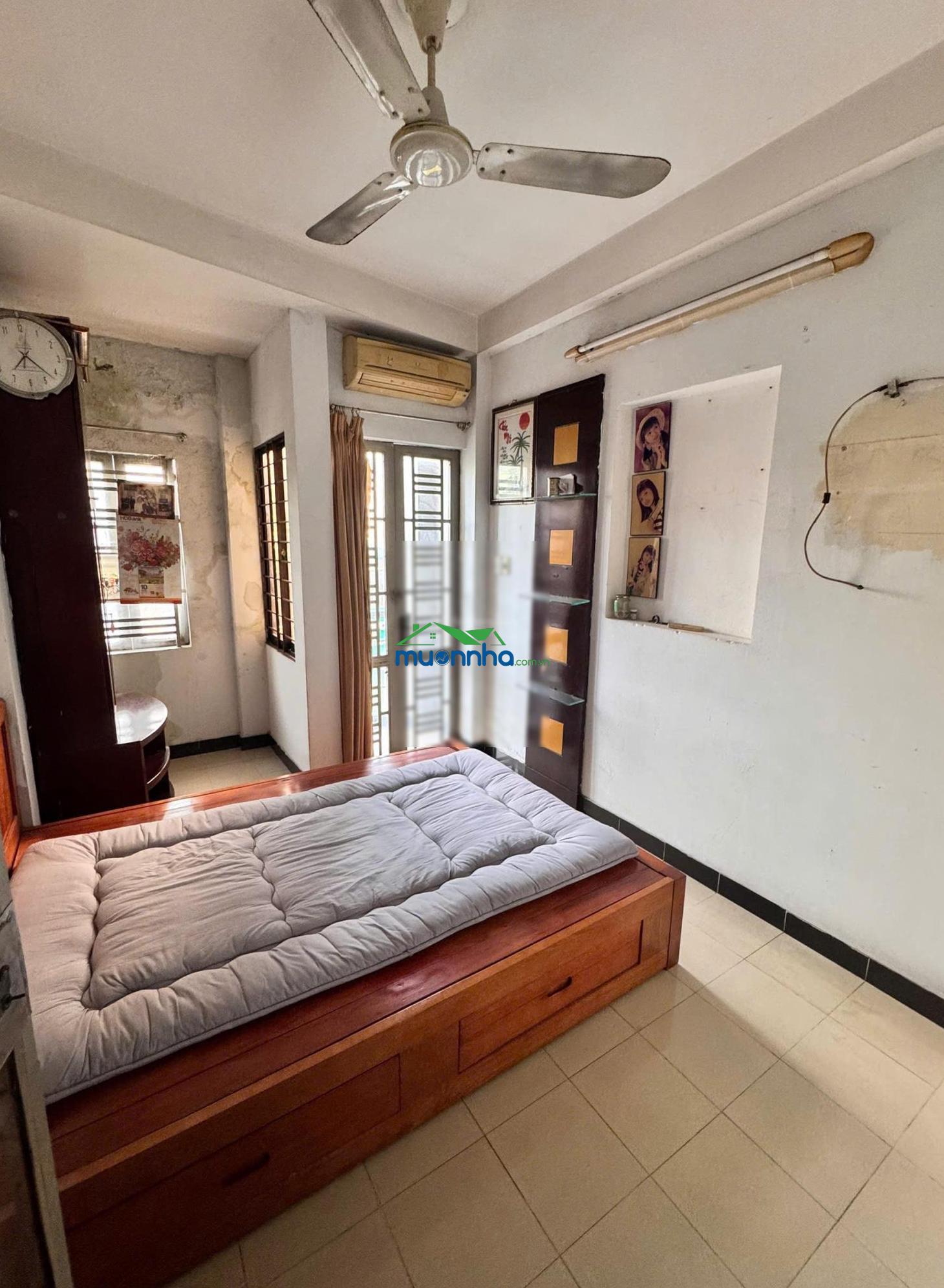 Nhà gần mt nguyễn trãi quận 1 - dt 32m2, 2 tầng đang cho thuê giá hơn 6 tỷ