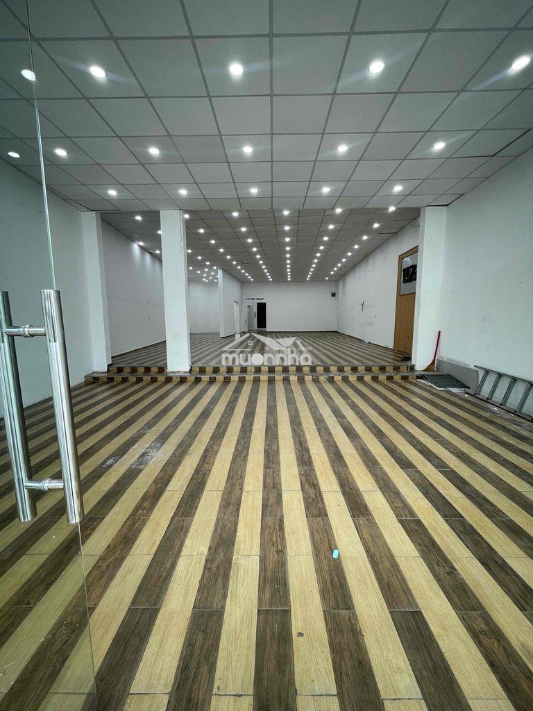 Hiếm  mặt tiền kinh doanh sát ngã tư chợ đình 8x40m. thông suốt