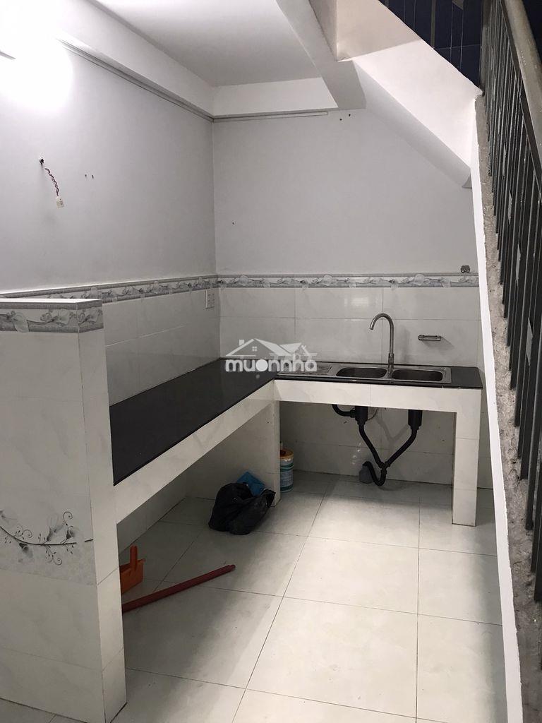 Nhà phố quận 4 (hẻm xe hơi) - 4