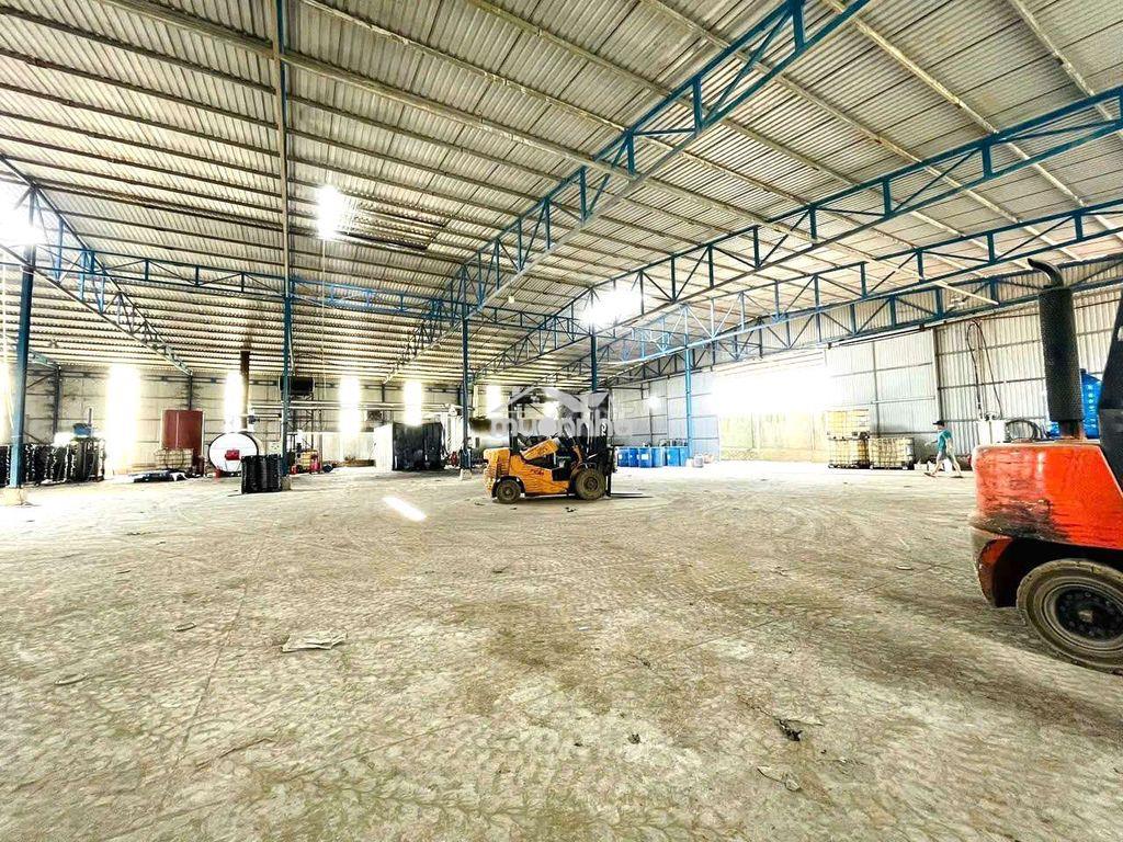 Bán 4000m2 kho, nhà xưởng thiện tân gần kcn sông mây, đồng nai,sổ hồng - 2