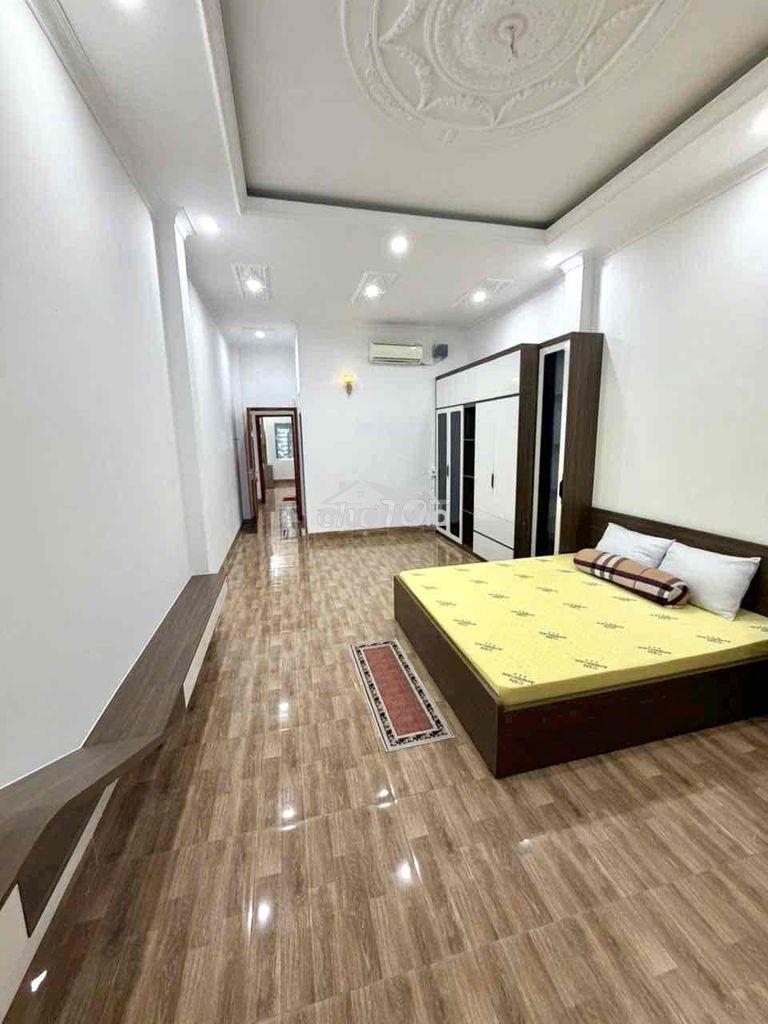 Nhà 2 lầu 1 trệt bình chuẩn,thuận an,có nội thất,đường 7m - 4