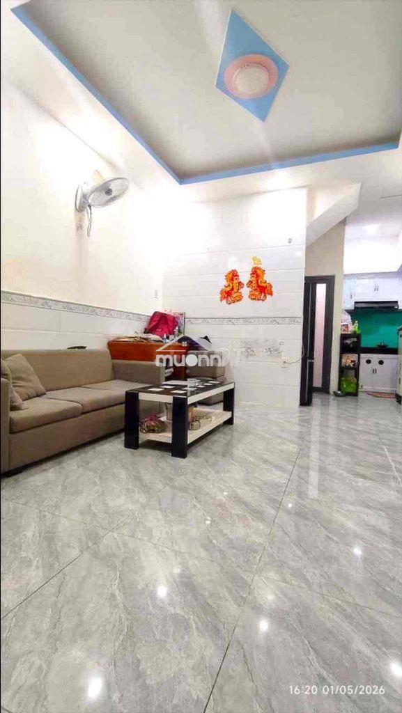 Ô tô đến cửa - 56m2 - nhà đẹp - gần emart 2 gò vấp - chỉ 4,x tỷ - 2