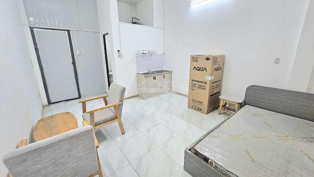 Phòng cao lỗ, 25m2, full nội thất, wc riêng - 4