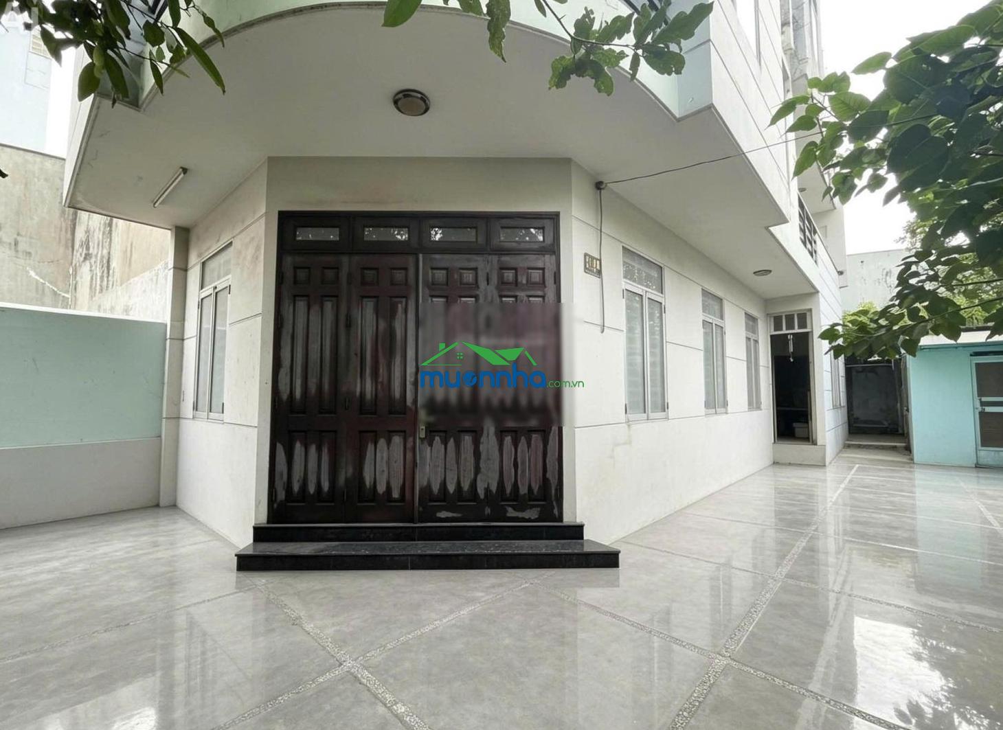 Bán biệt thự sân vườn nguyễn văn khối, dt: 21x17m, 3 tầng, giá chỉ 21.9 tỷ (tl) - 3