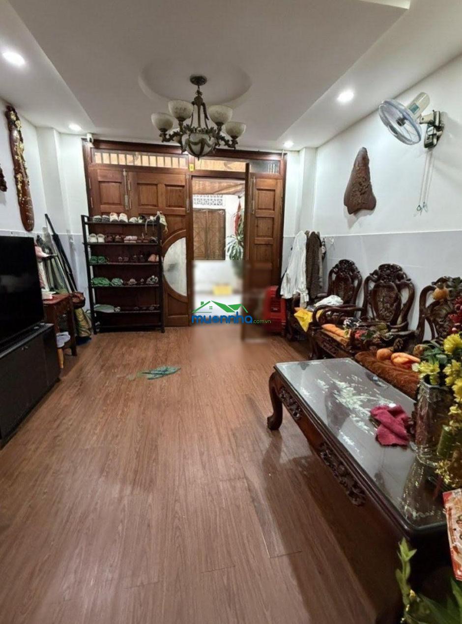 Hẻm gần 4m, 1 sẹc tùng thiện vương, p.11, q.8, dt: 4 x 11m, 2 lầu, giá 4 tỷ 9. - 4