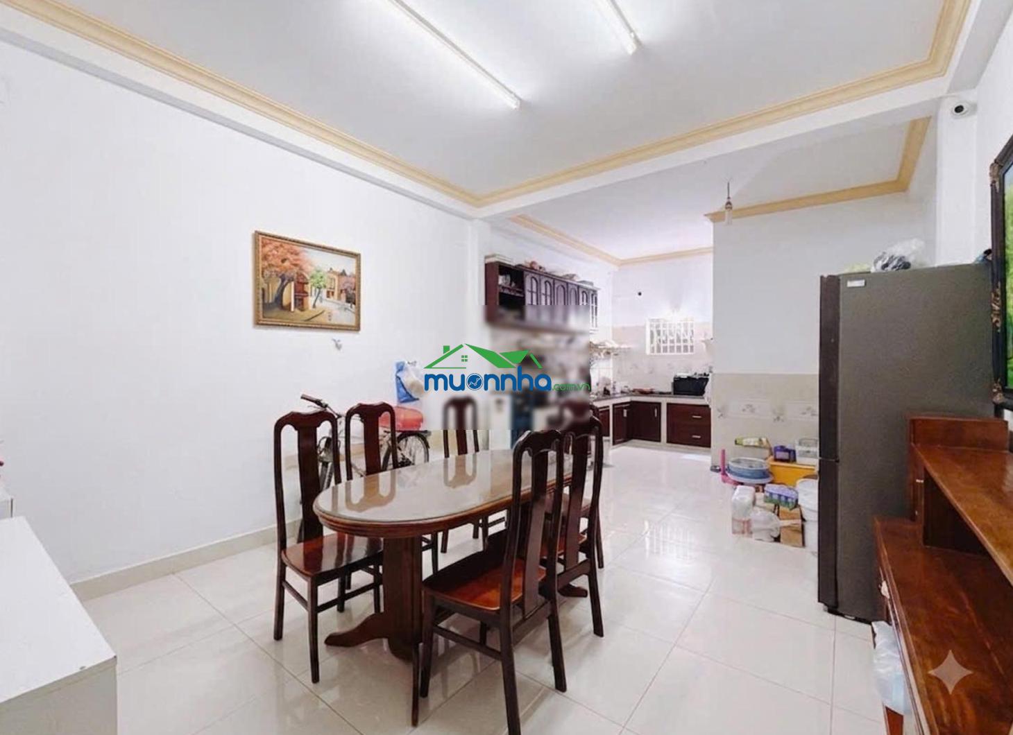 Nhà bán - 9.8 đồng - 84m2 - 3 tầng - 4.2x20 - ô tô tới cửa - ngay nhà thi đấu đa năng quận 7 - 3