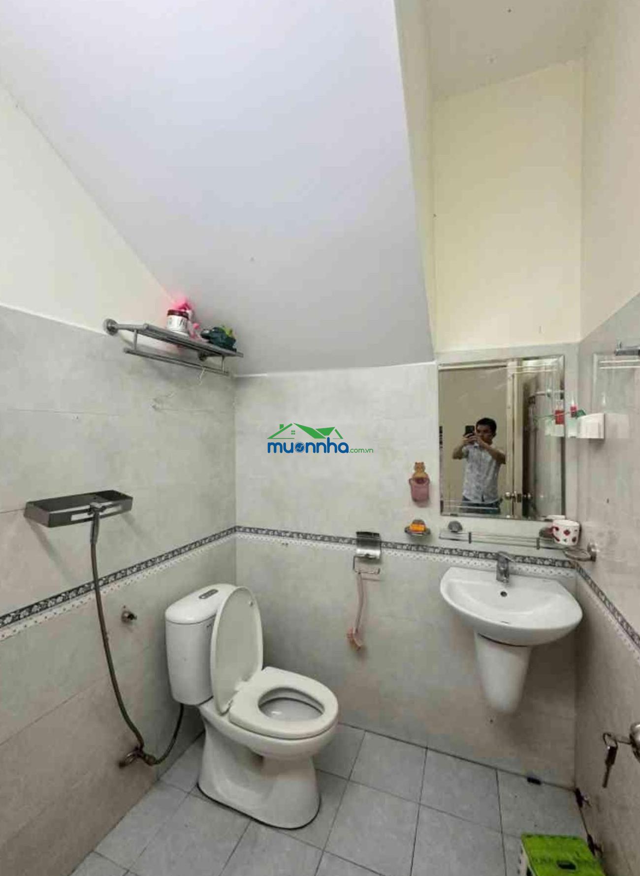 Hàng hiếm hiệp bình phước 4 tầng 4pn 3 phút đến vạn phúc city chỉ 6.x tỷ. - Ảnh 3