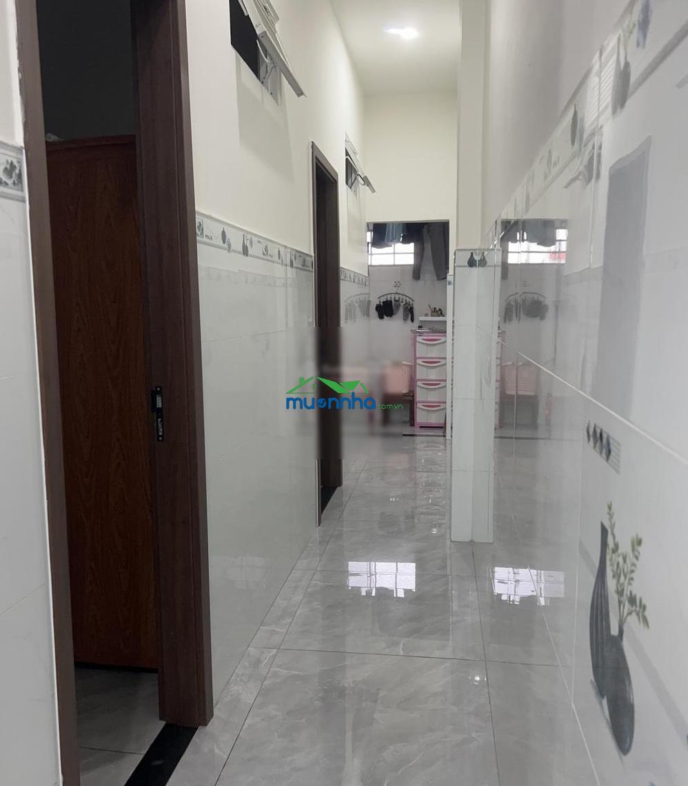 Bán nhà diện tích 70m² một phòng khách hai phòng ngủ một nhà vệ sinh - Ảnh 3