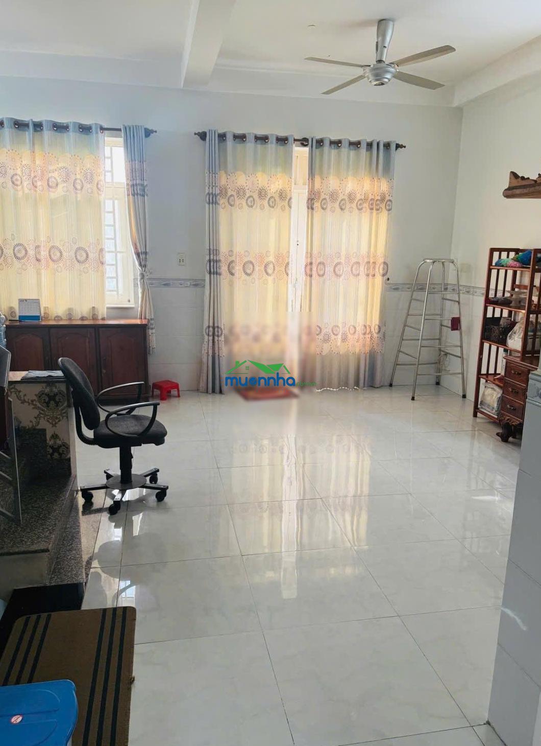 Giảm chào 200tr còn 8.3 tỉ - đình phong phú - nhà 2 mặt tiền 89m - ngang 6m - hẻm oto thông - Ảnh 3