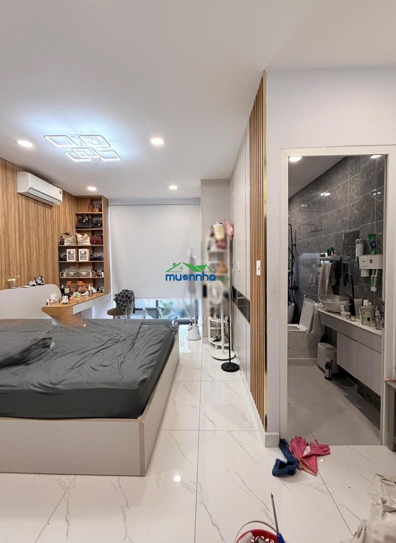 Nhà đẹp 3 tầng nở hậu ngang 4.7m lê đức thọ 77m² 7tỷ2
