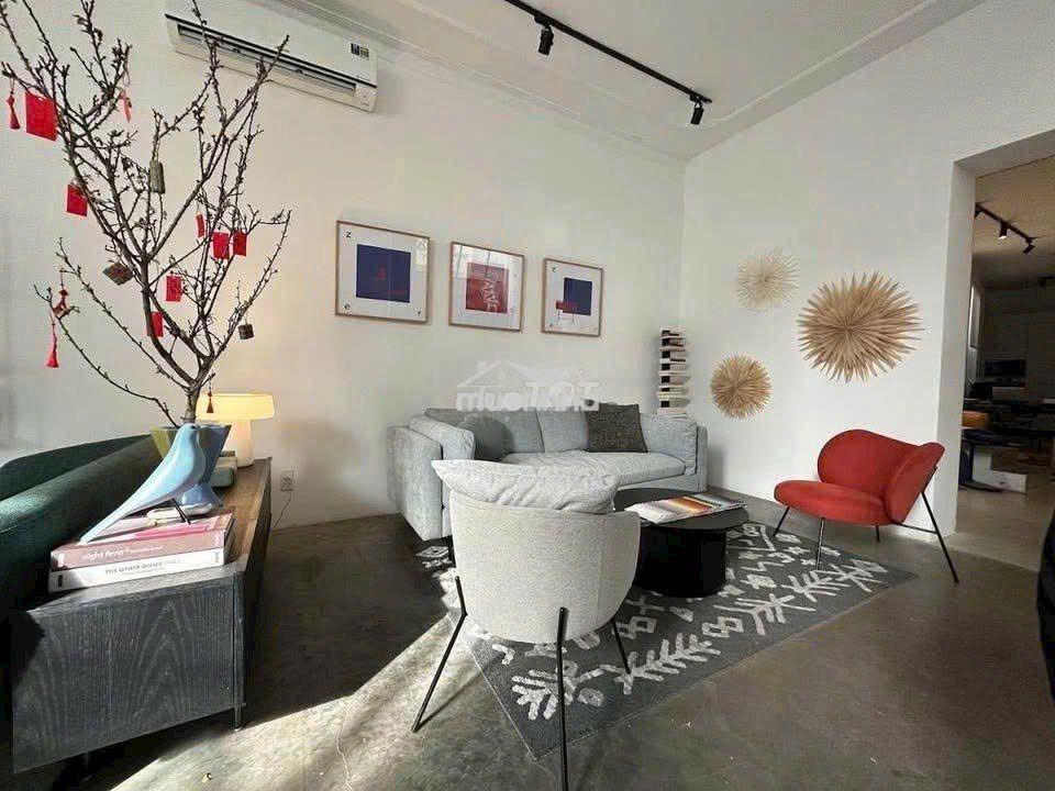 Nhà đẹp 5*20m 200m2 hxh nkkn q3 - 3