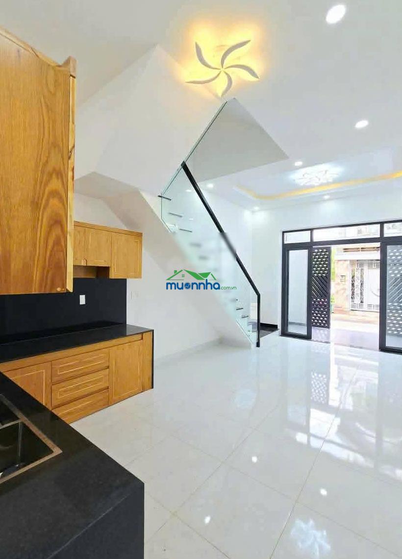 Nhà 3 tầng long trường 4pn đường thông xe hơi chỉ 4,75 tỷ - Ảnh 4