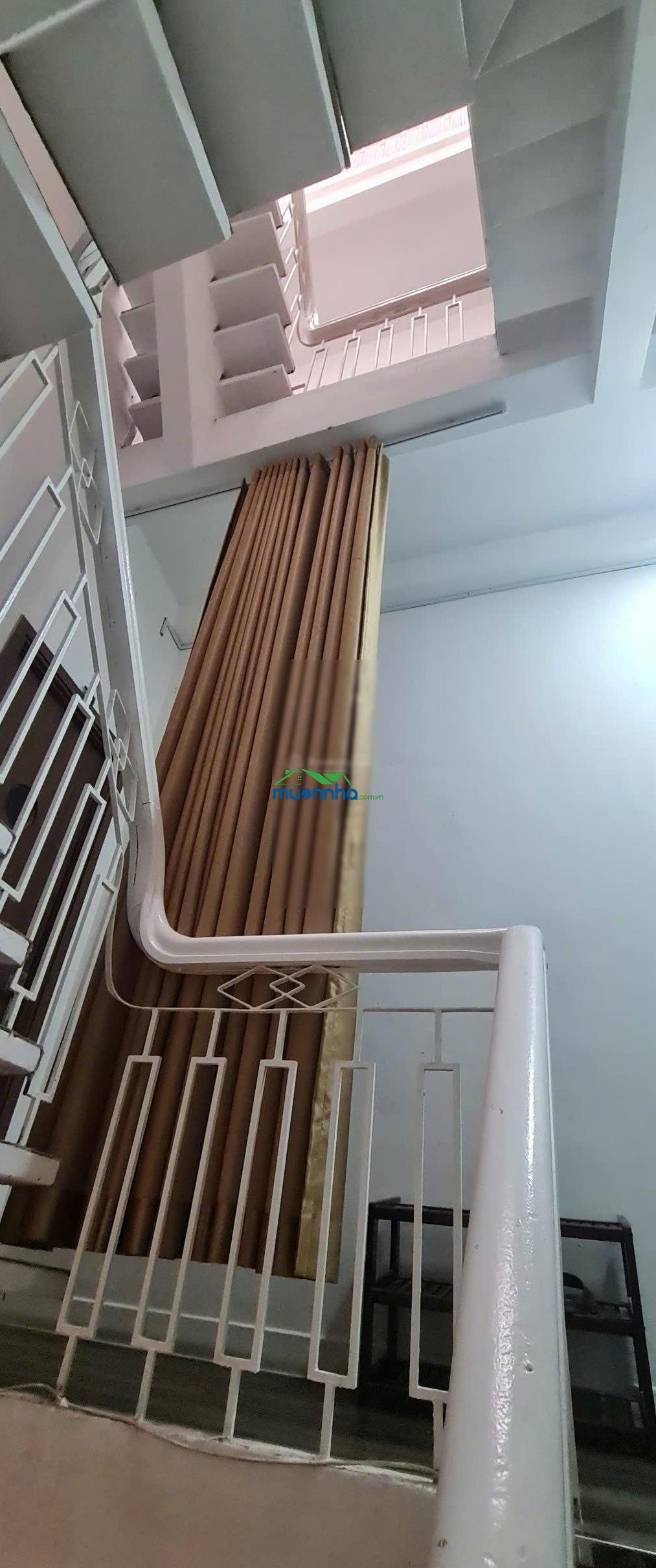 Bán nhà lê thánh tôn 42.4m² - 4 tầng - 15.5 tỷ - hẻm quận 1 - 4