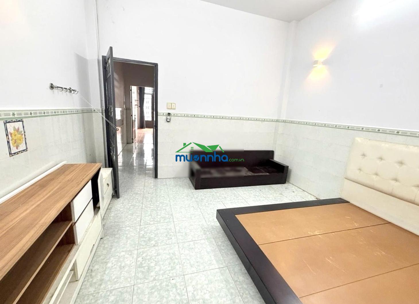 Nhà phố 2 tầng hxh đường số lý phục man, quận 7, 4m x 17m, ô tô ngủ nhà, chỉ 7.x tỷ - 4