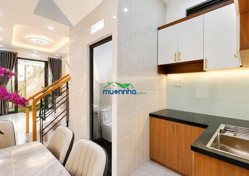 Bán gấp nhà hẻm 1/ lý thường kiệt p7 gò vấp. giá: 2,45 tỷ. dt: 60m2, 2 tầng, 3pn 3wc, sổ hồng riêng - 2