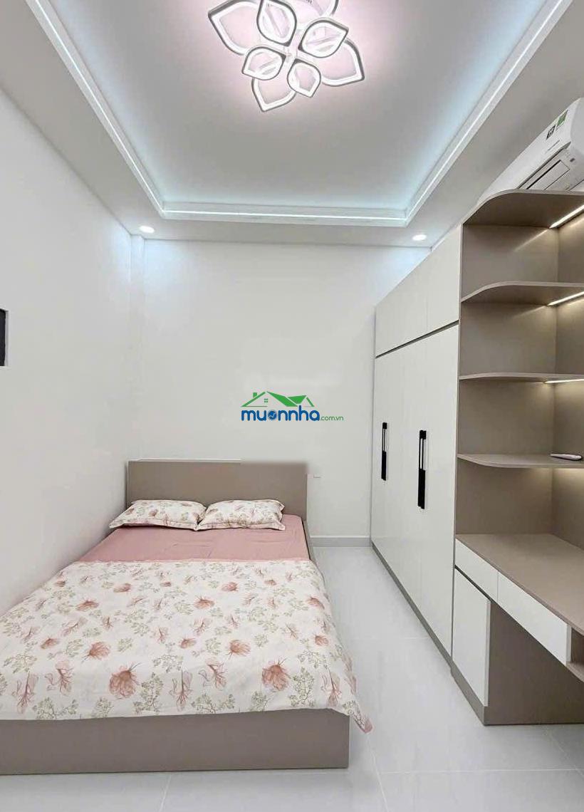 Nhà đẹp kế đầm sen - 40m² - 2 tầng - 3 pn - ô tô đỗ cửa - giá nhỉnh 6 tỷ - 2