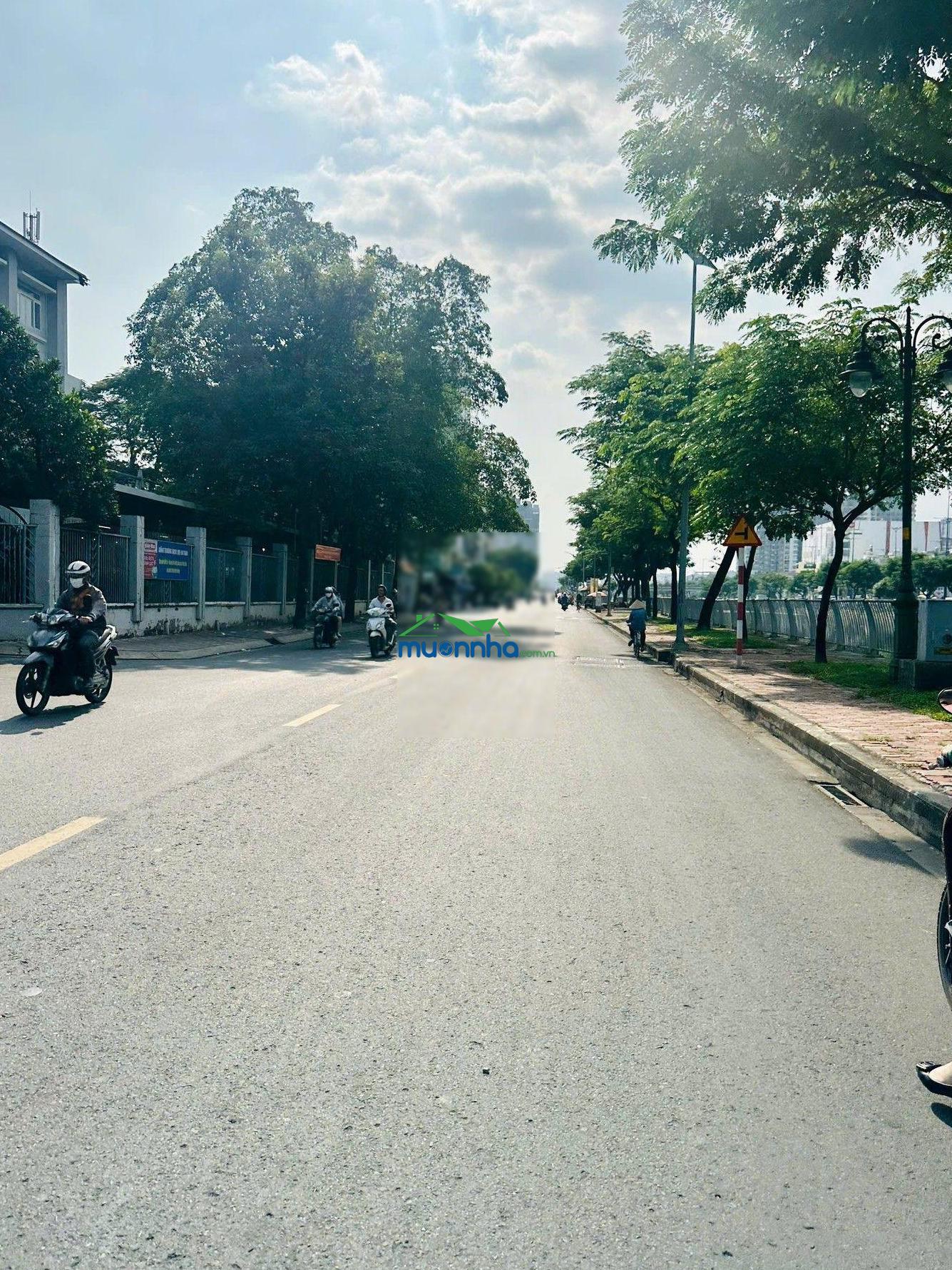 Quận 8, cần bán dãy trọ 2500m2 giá 70 triệu/m2 phú định, trương đình hội, an dương vương