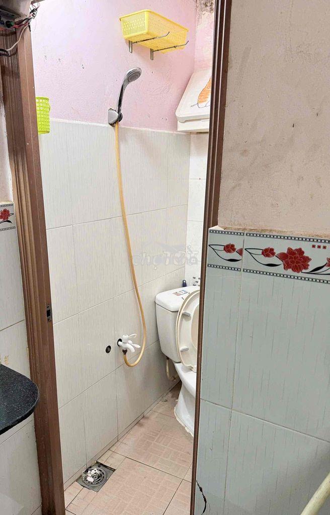 Cho thuê nhà nguyên căn trung tâm quận 10 - 3