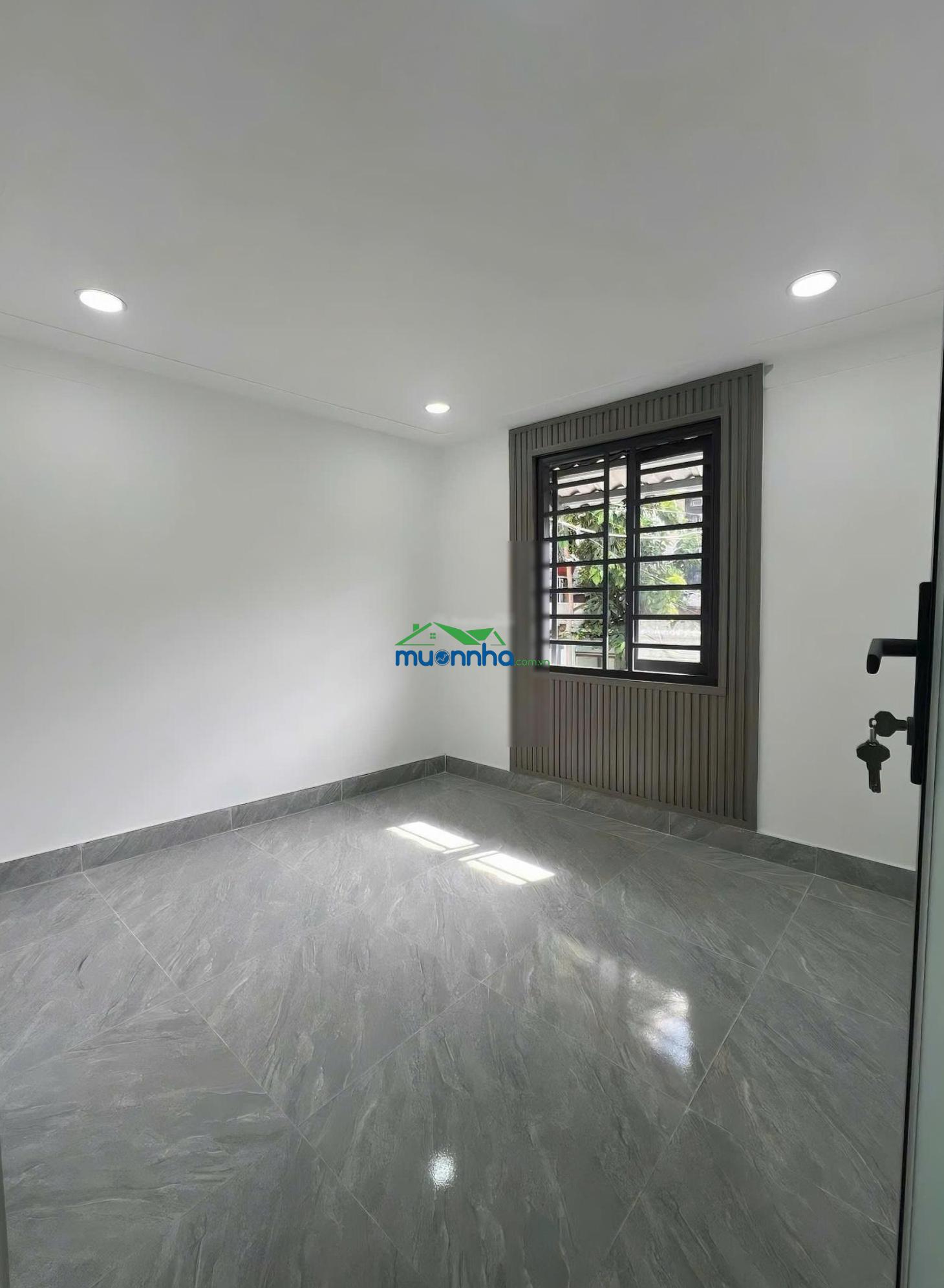 Đường nhựa 10m, siêu phẩm 28m2 thổ cư đường tth 15 gần uỷ ban công an q12, giá chỉ 1,138 tỷ