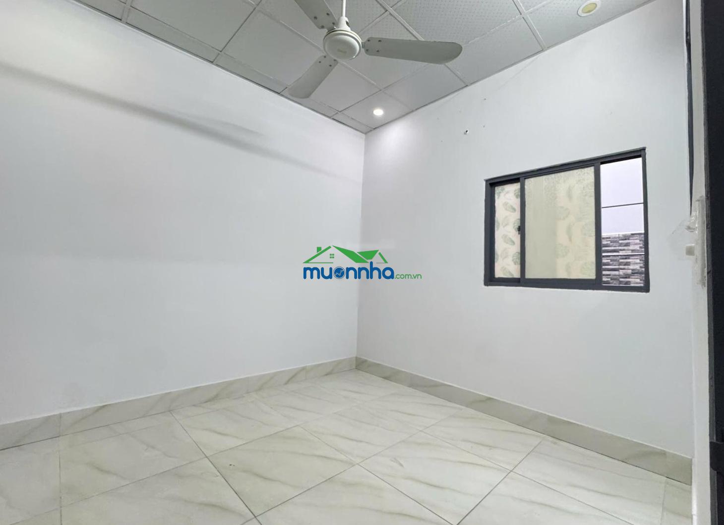 Diện tích to 4x16m - hẻm thông - giáp bình thạnh - sân bay - 3 phòng ngủ - đường quang trung
