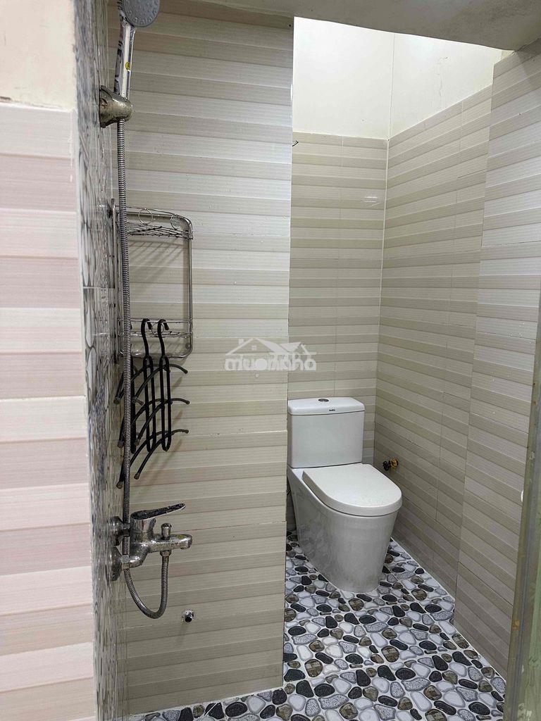 Cho thuê phòng trệt  27 m2 cmt8 quận 10 - 4