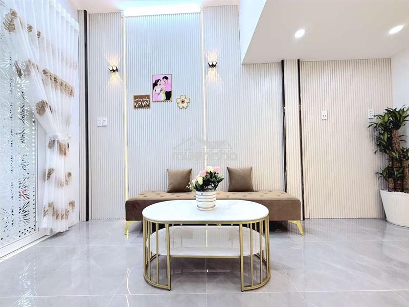 Nhà 3x7m 1 lầu 2pn 2wc huỳnh tấn phát 1 tỷ 090