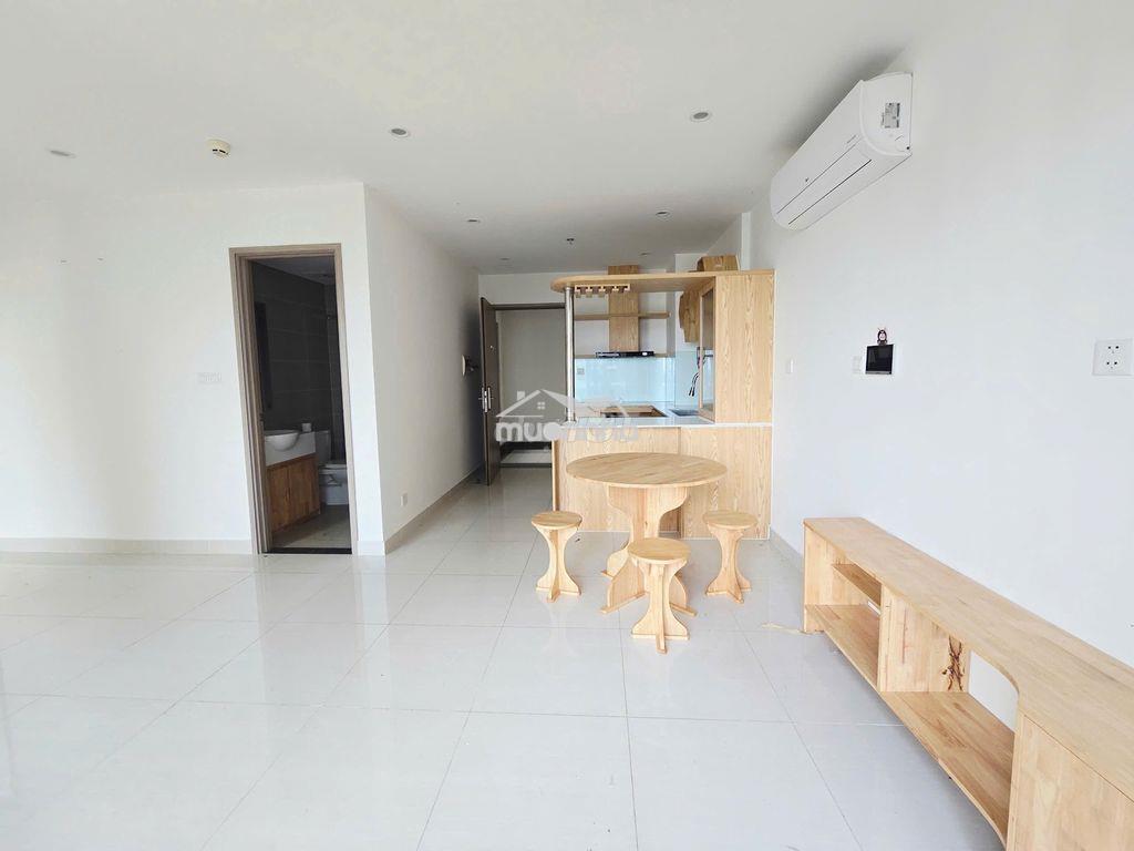 Tuấn vinhomes bán căn góc 2pn+ 2wc giá tốt, có sổ hồng, full nội thất - 2