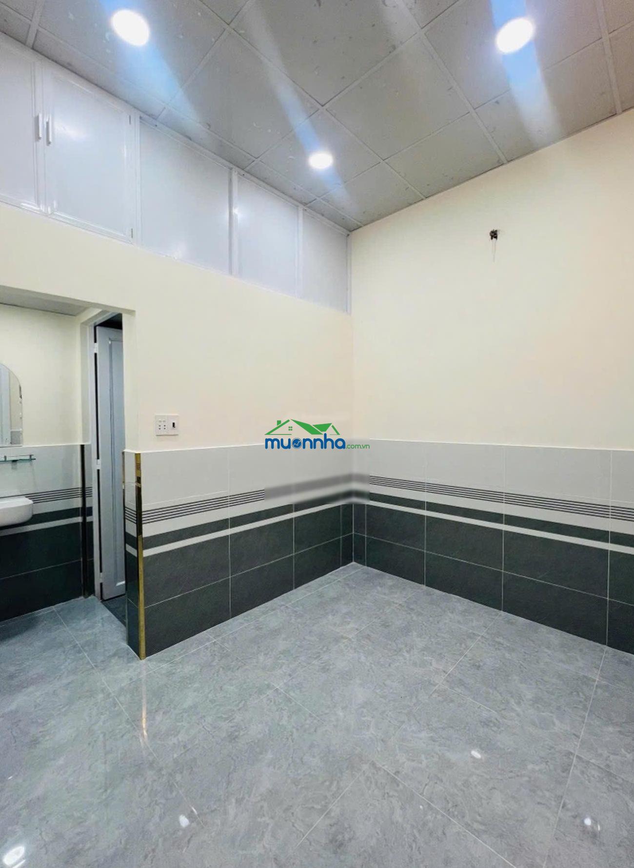 Bán nhà 6m x 16m, mt lý thường kiệt hóc môn - 3,9 tỷ