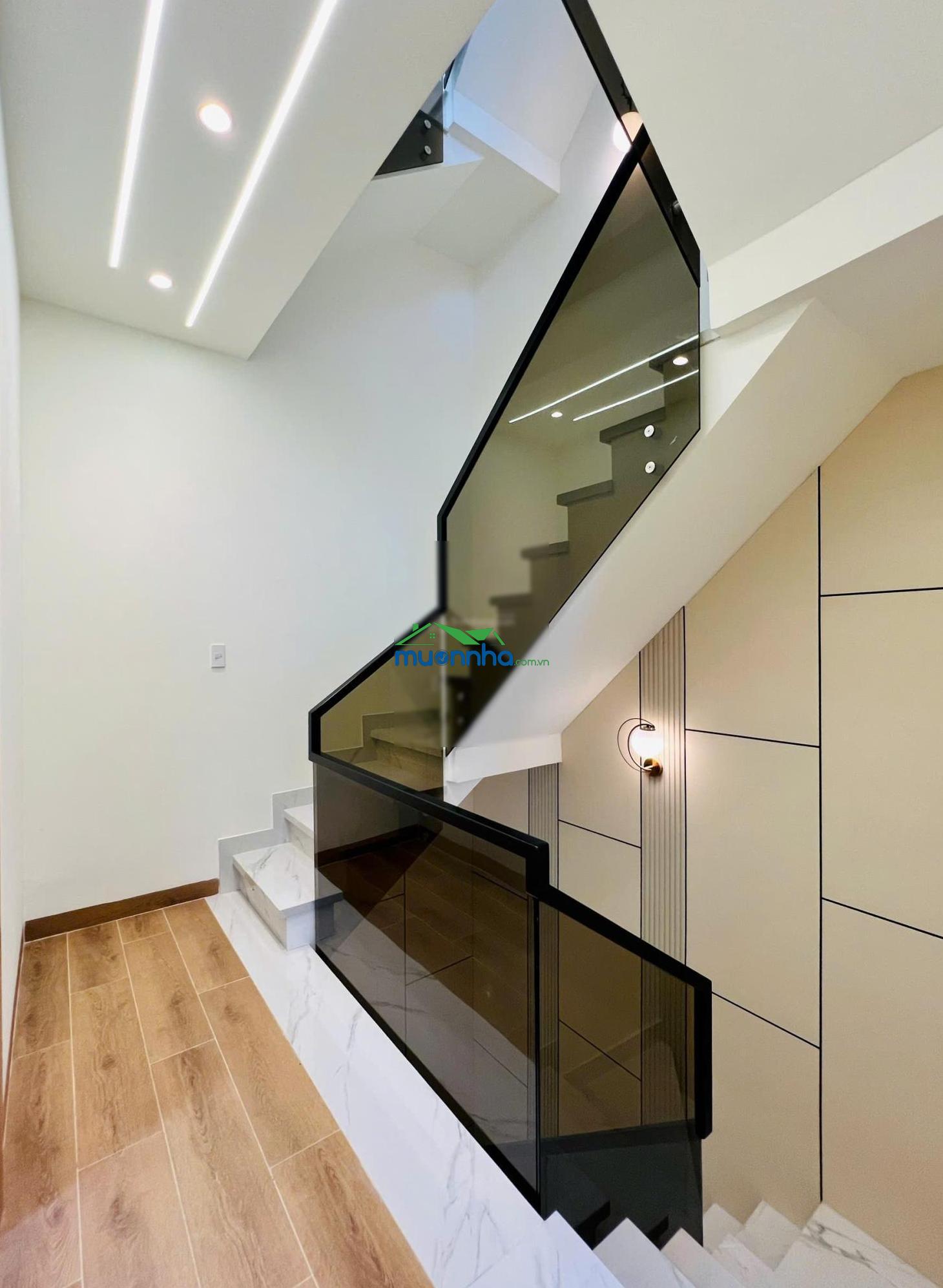 Úi nhà đẹp! 79m2 x 4 tầng full nội thất, giá tốt 7,2 tỷ đường ấp chiến lược, sát tân phú