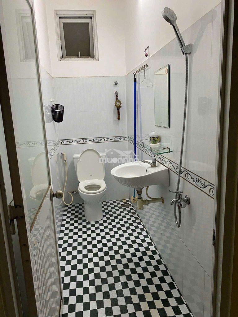 Phòng trọ gần đhvl đặng thùy trâm p13 bt..wc riêng. tư do - 2