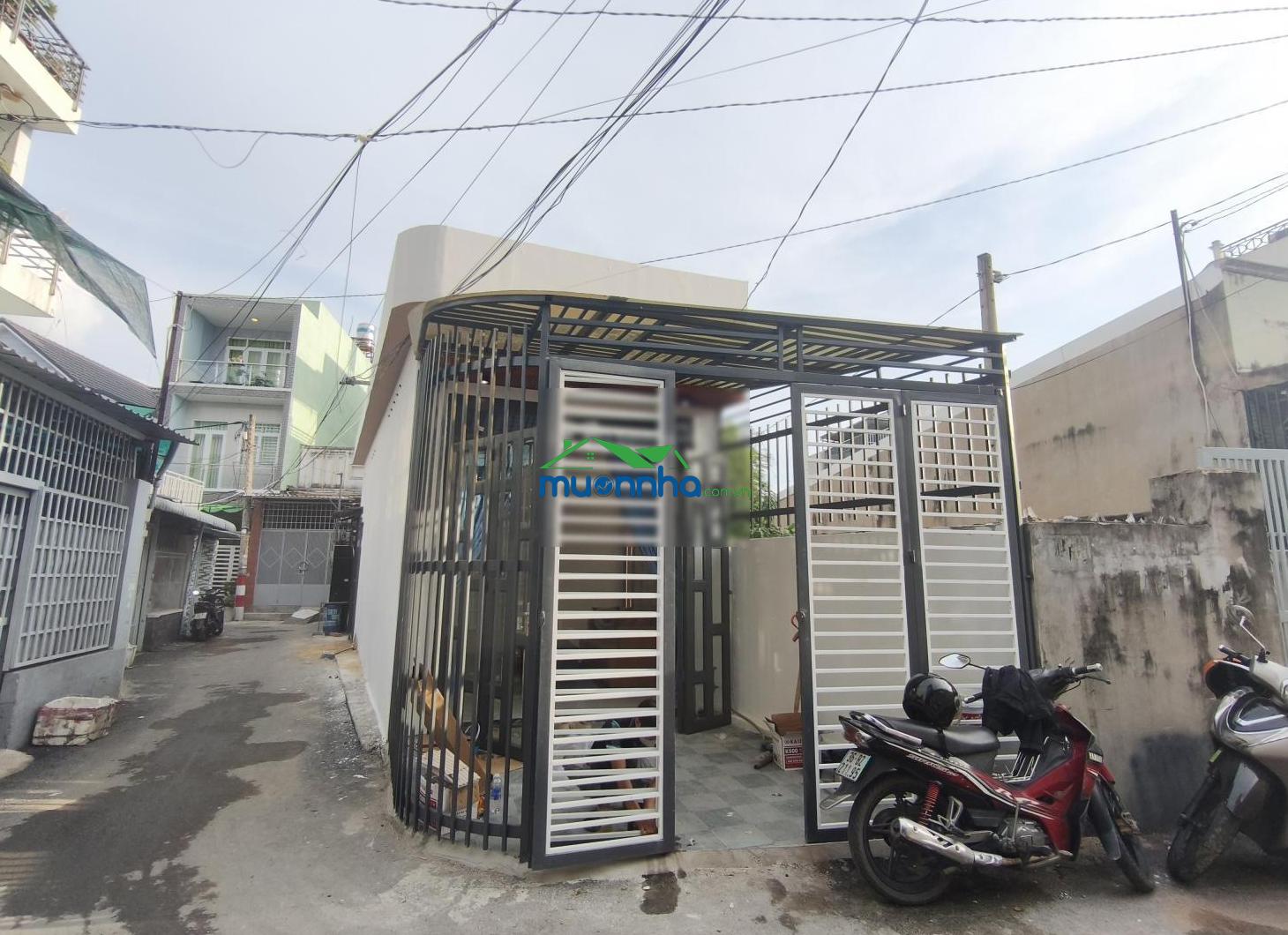 Nhà shr hẻm xe hơi thông ngay chợ hóc môn, bv hóc môn - 3