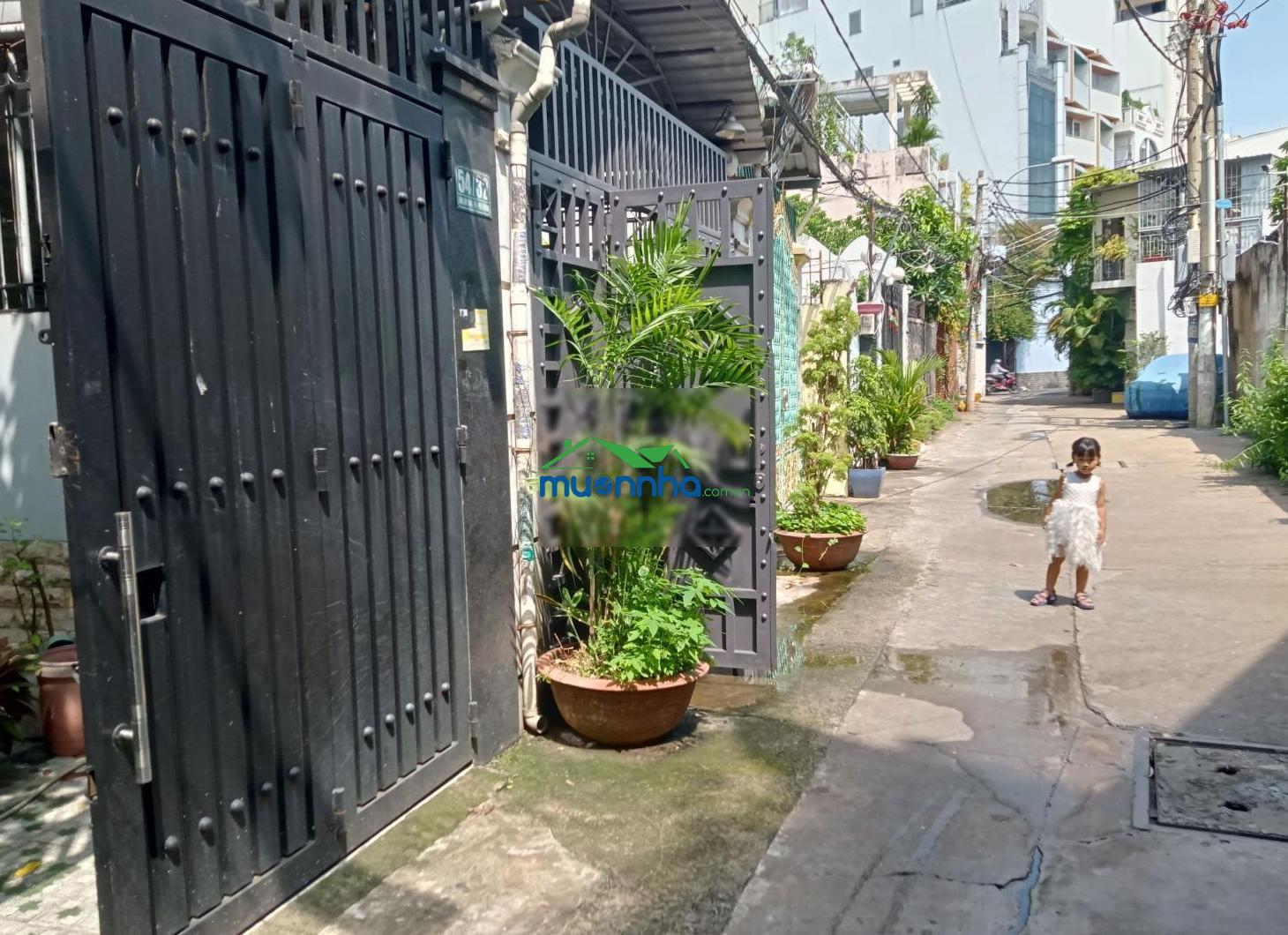 Nhà bán 54/32 đào duy anh, dt 4*19, 2lầu+sân thượng, hẻm cụt, xe hơi đậu trong sân.giá 14,5tỷ. - 4