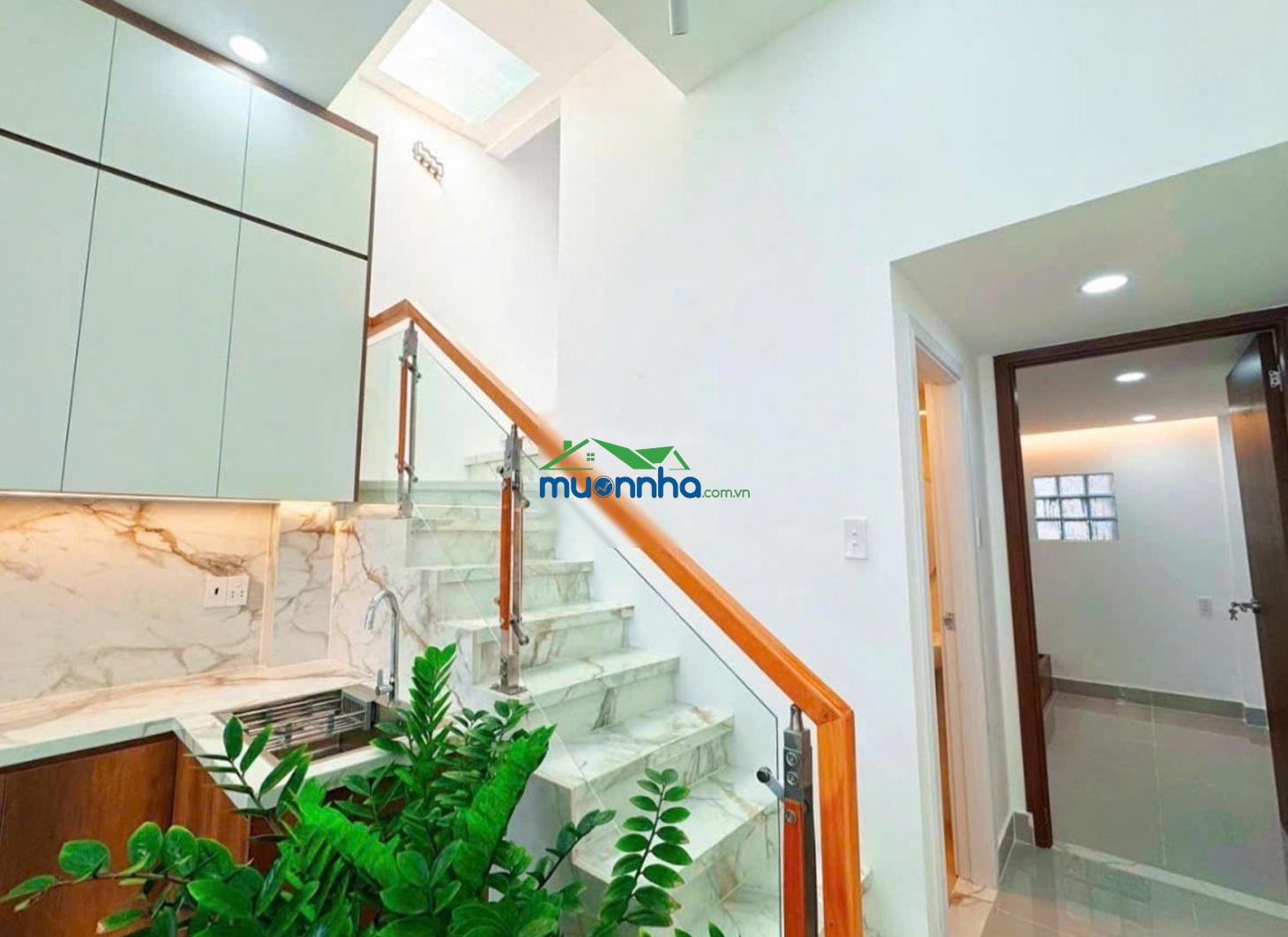 Bán nhà mới đẹp vào ở ngay htp q7 - dt sàn 60m2 2pn có phòng dưới trệt giá chỉ hơn 100tr/m2