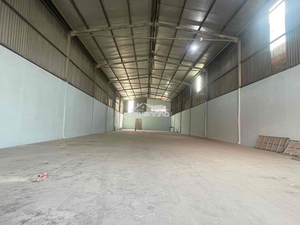 Cho thuê xưởng bình chuẩn thuạn an 400m2 - 2