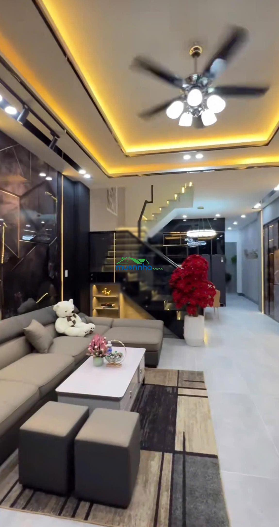 Cần bán gấp căn nguyễn gia trí bình thạnh 60m2 thương lượng sổ sẵn. 3 ngủ - 2