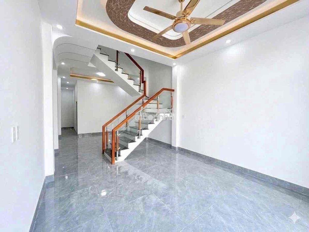 Bán nhà 1 trệt 1 lầu điện tích sổ 80m2 , ngay bệnh viện shingmark - 2