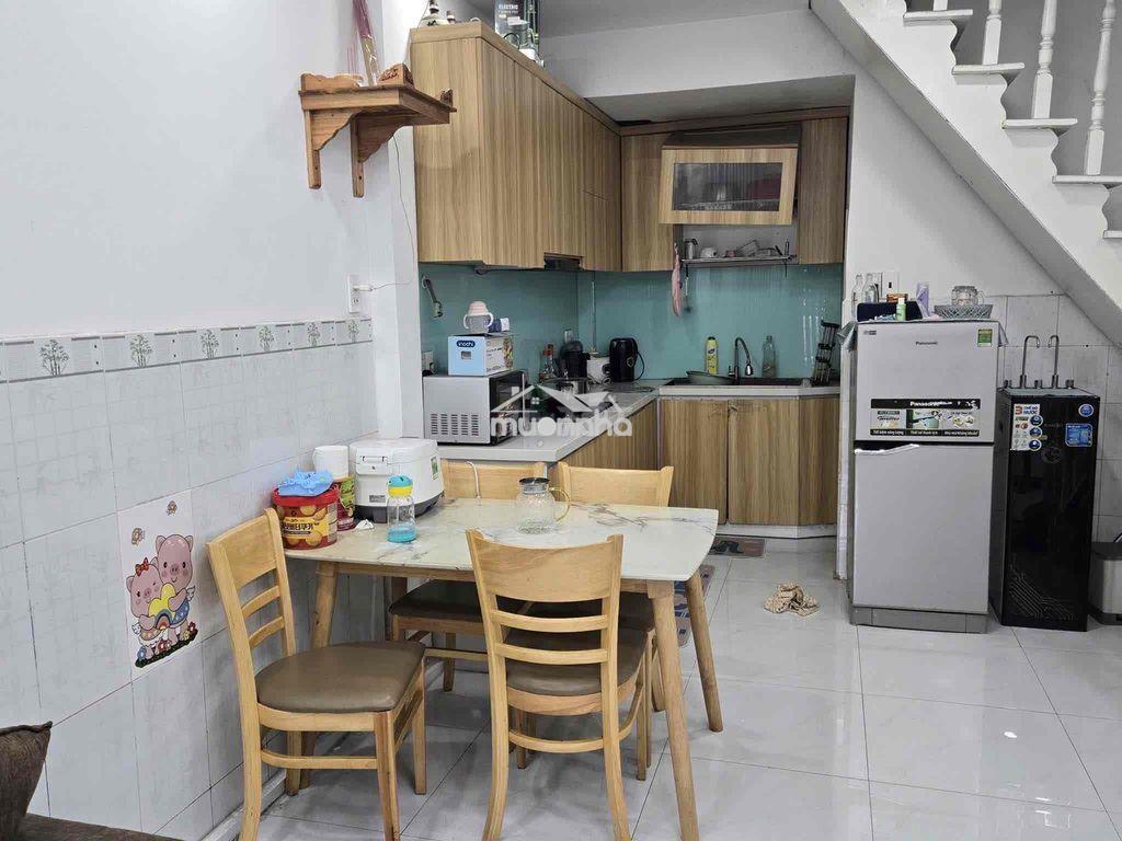 Bán nhà p15 tân bình, 40m2 đất, hẻm 6m thông, 2 tầng, 4 tỷ 5 - 2